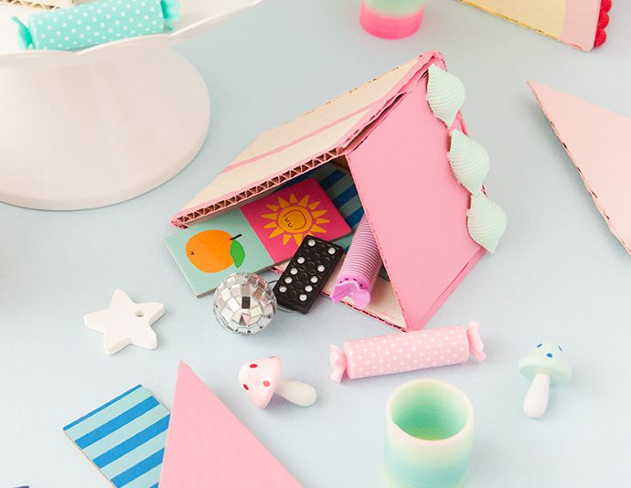 Cake-Slice-Party-Favors-9